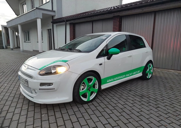 Fiat Punto cena 27200 przebieg: 112000, rok produkcji 2012 z Włodawa małe 781